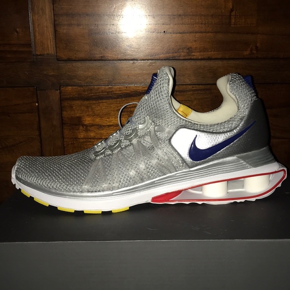 nike shox galaxy